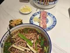 -镇南锅盖面馆(解放路店)