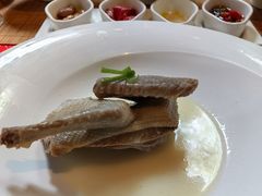 盐水乳鸽-鲤院·新中式美学·庭院餐厅(夫子庙店)