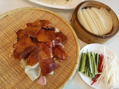 片皮鸭三食-海宝酒家(中山四路店)