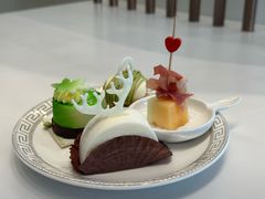 -奔驰上海利星(七宝店)