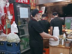 -郭记小街麻辣烫(南小街总店)
