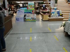 -新华书店(新街口旗舰店)