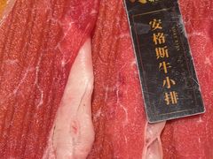 -牛YO寿喜烧·铁板烧和牛火锅自助(市府恒隆店)