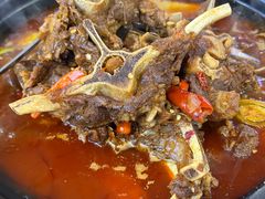 -冶建镜子·老南昌大排档·江西虾王(总店)