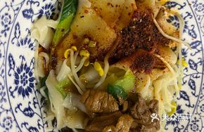 Fine Noodles with Spiced Oil