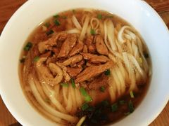 -矮子粉店1985·长沙米粉(湘春路店)