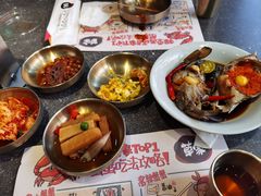 -草家酱蟹炭火烤肉店(珲春南路二店)