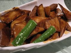 上海油焖笋-金枝玉叶上海人家食府(三里河店)