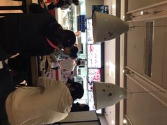 -肯德基(西影路店)