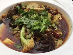 -成都你六姐·牛肉冒菜·麻辣香锅(长泰广场店)