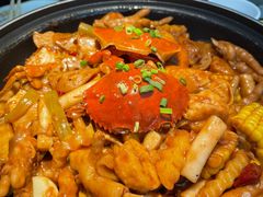 -多嘴超级肉蟹煲(中街恒隆故宫店)