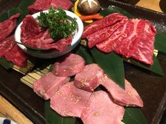 -炼火烤肉店