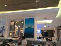 -海口绿发希尔顿酒店-田园汇贵州美食自助餐·三文鱼