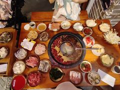 -舒家大院重庆老火锅(纪念塔店)