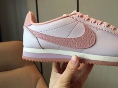 -NIKE品牌体验店(北京蓝色港湾店)