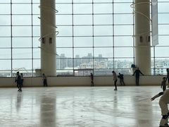 -世纪星滑冰俱乐部(万象城店)