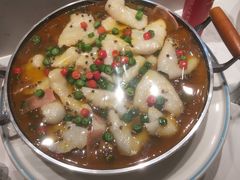 -有红鸡毛店·川菜(建设路店)