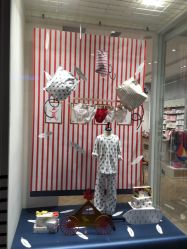 -Petit Bateau(静安嘉里中心店)