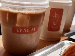 冰拿铁-LANLIZI BAKERY(COSMO店)