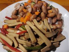 -西部来客鲜炒大盘鸡(中华街店)