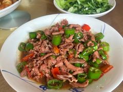 -芦茨金富饭庄·25年老字号·专做稻草鸡