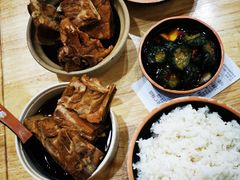 -万和春排骨砂锅米饭(新业广场店)