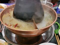 -楼外楼肥羊木炭火锅居(乐群街店)