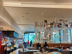 -松咖啡自助餐厅·松北香格里拉