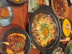 生睹蒜蓉粉丝鲜虾-顾乡私房菜(金沙天街店)