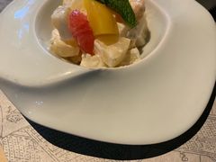 -穹六人间 people 6(岳阳路店)