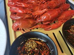 -肥肥虾庄·金牌油焖大虾(杨园滨江时代walk店)