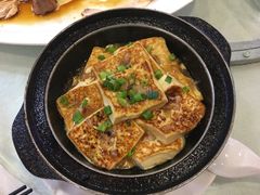 煎酿豆腐-渔意楼·驰名沙田乳鸽(五羊旗舰店)