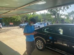 -一嗨租车(凤凰机场店)