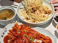 -裕兴记•蟹黄面馆(人民广场店)