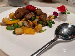 黑椒爆炒雪花牛肉粒-皇朝会.经典传统粤菜(外滩店)
