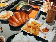 -洞子口重庆鲜货火锅(楚翘城旗舰店)