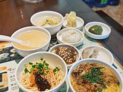 -正一涵老味道名小吃(广汉总店)