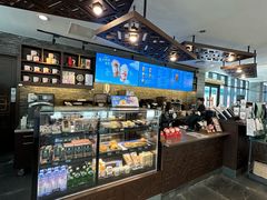 -星巴克(南宁民歌湖店)