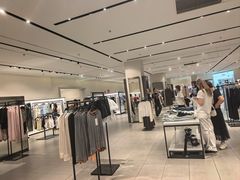 -ZARA(红谷滩万达店)