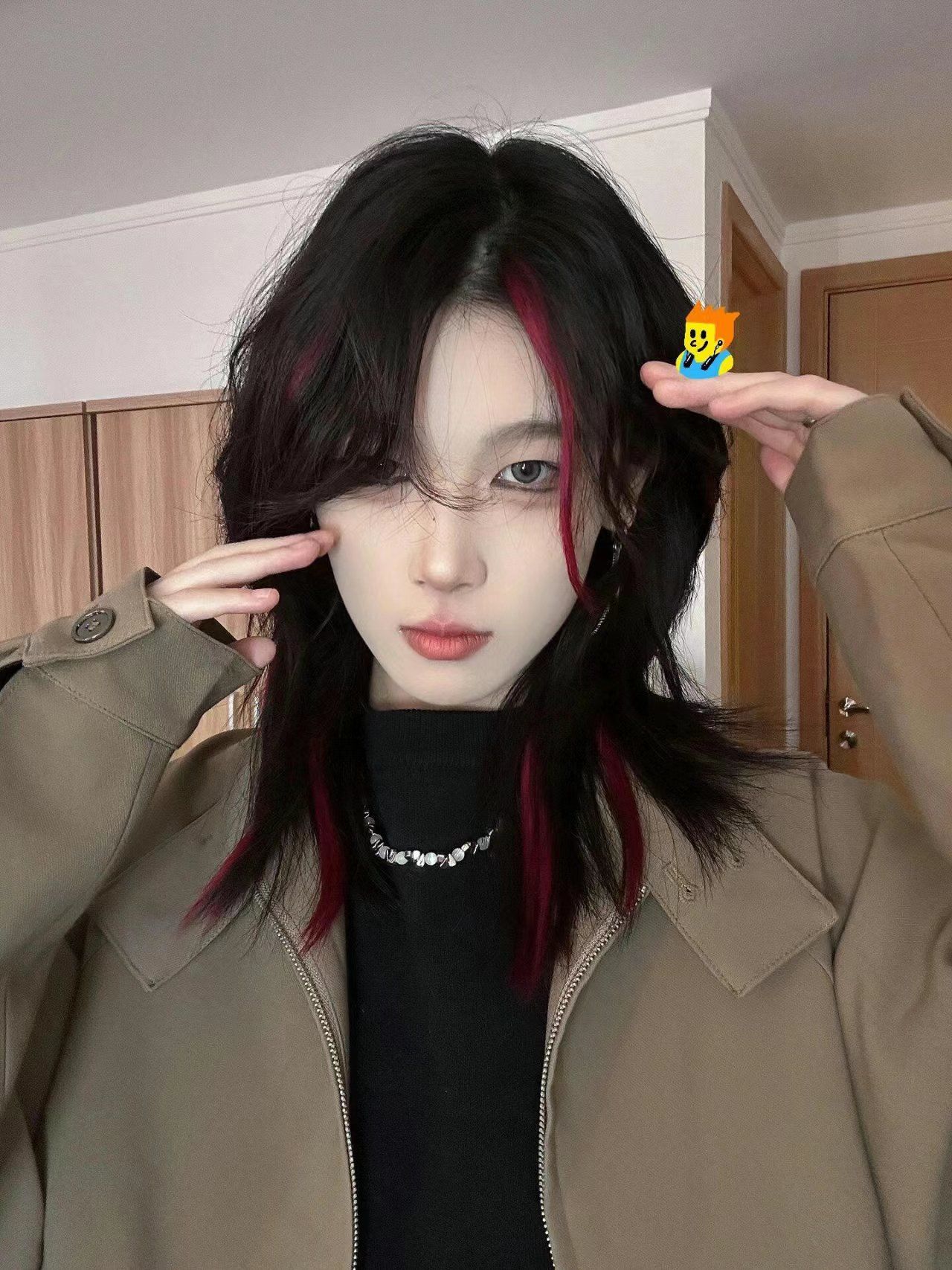 鲻鱼头黑红挑染