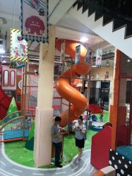 -动力星球家庭亲子游乐中心