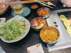 -臻牛烤肉