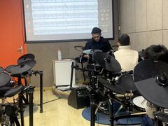-罗兰数字音乐教育(徐汇校区)