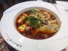 -成都你六姐·牛肉冒菜(城市集市合生汇店)