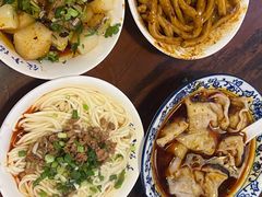 -春阳水饺(香槟广场店)