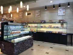 面包甜点陈列柜-甜星Star面包生日蛋糕(北坦店)