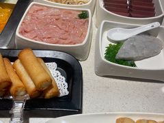 -海底捞火锅鲜切牛肉主题店(长寿路店)