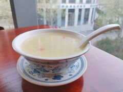 -炉小二铜锅牛蛙•川湘菜(三里屯店)