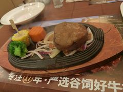 -尊品牛排(中大国际店)