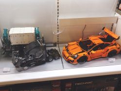 -乐高授权专卖店(朝阳大悦城店)